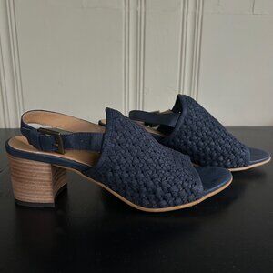 FABIANELLI Navy Italian Leather Laser Cut Sandals - size EU 39 - UEC